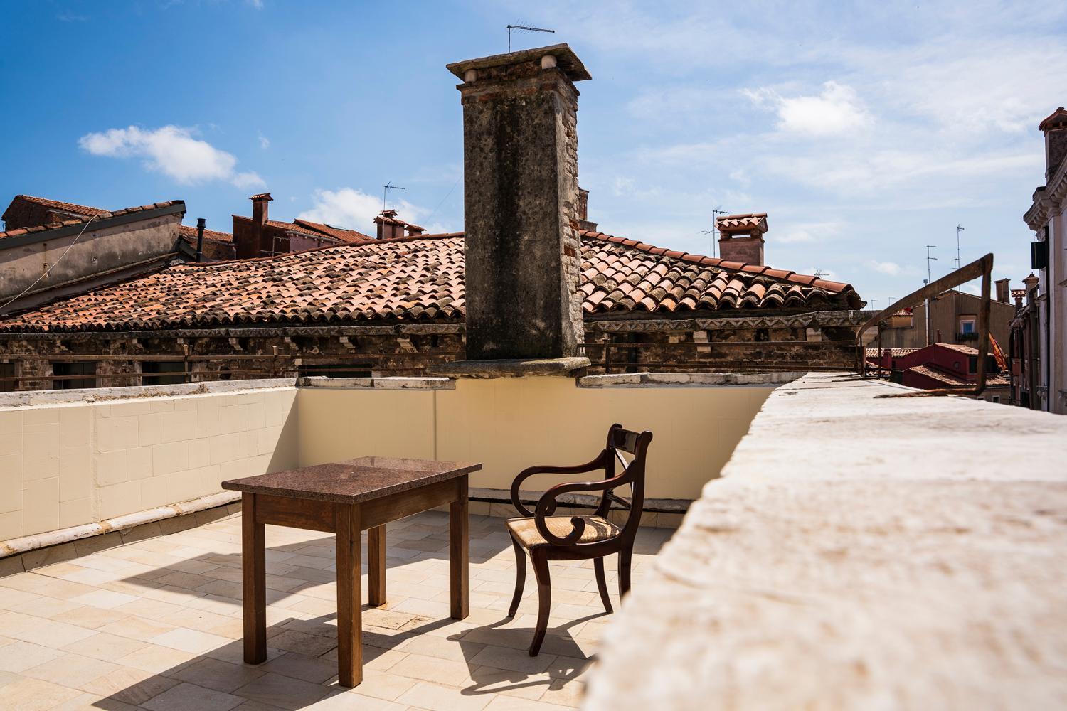 Palazzo Titti Rialto Suites Venice Ngoại thất bức ảnh