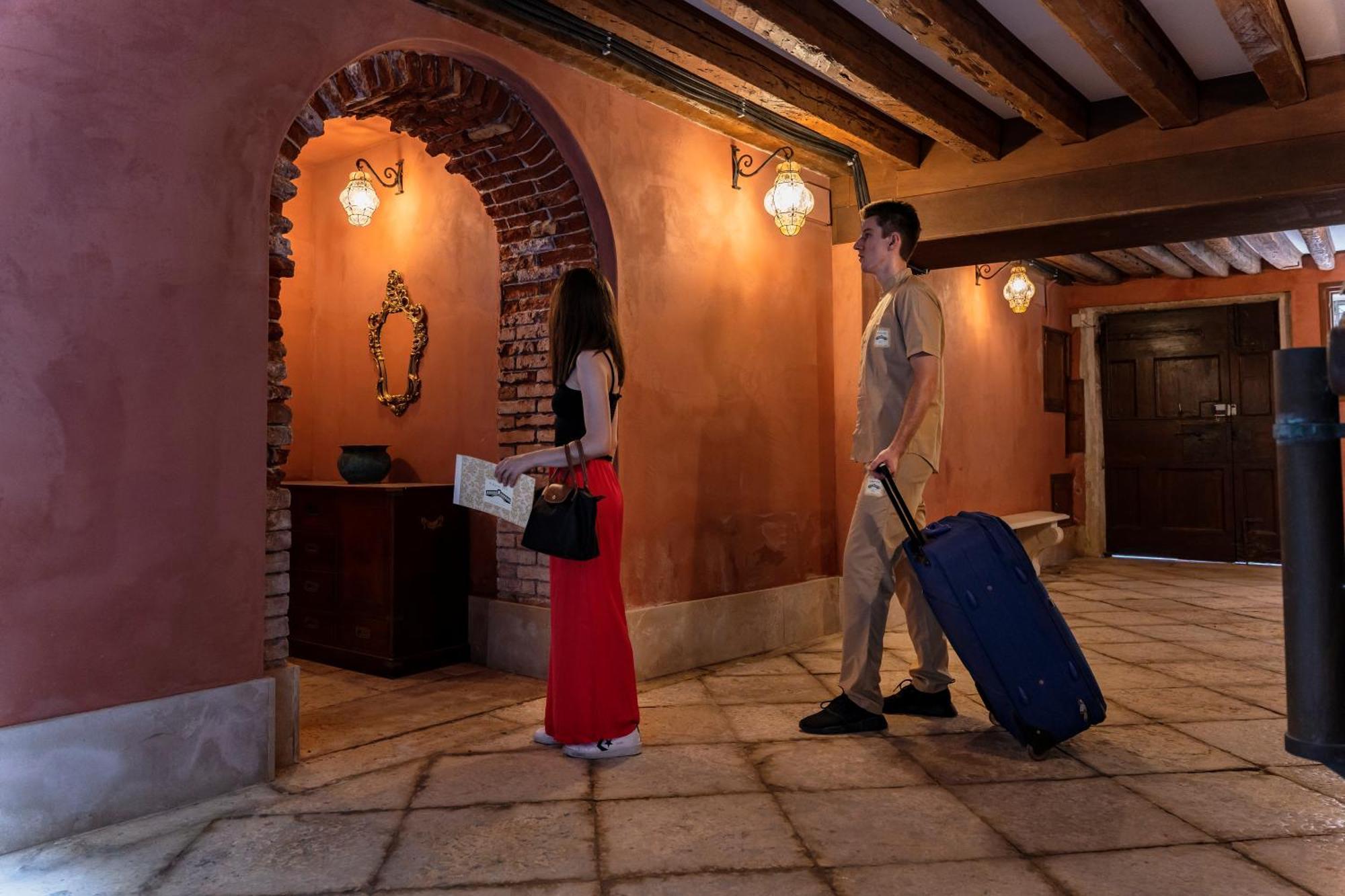 Palazzo Titti Rialto Suites Venice Ngoại thất bức ảnh